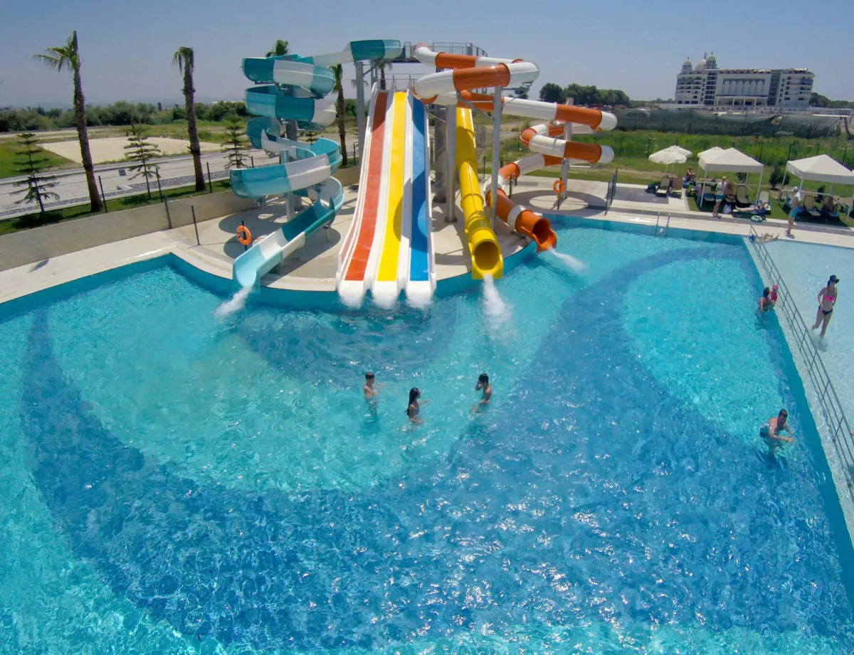 Port River Hotel & Spa