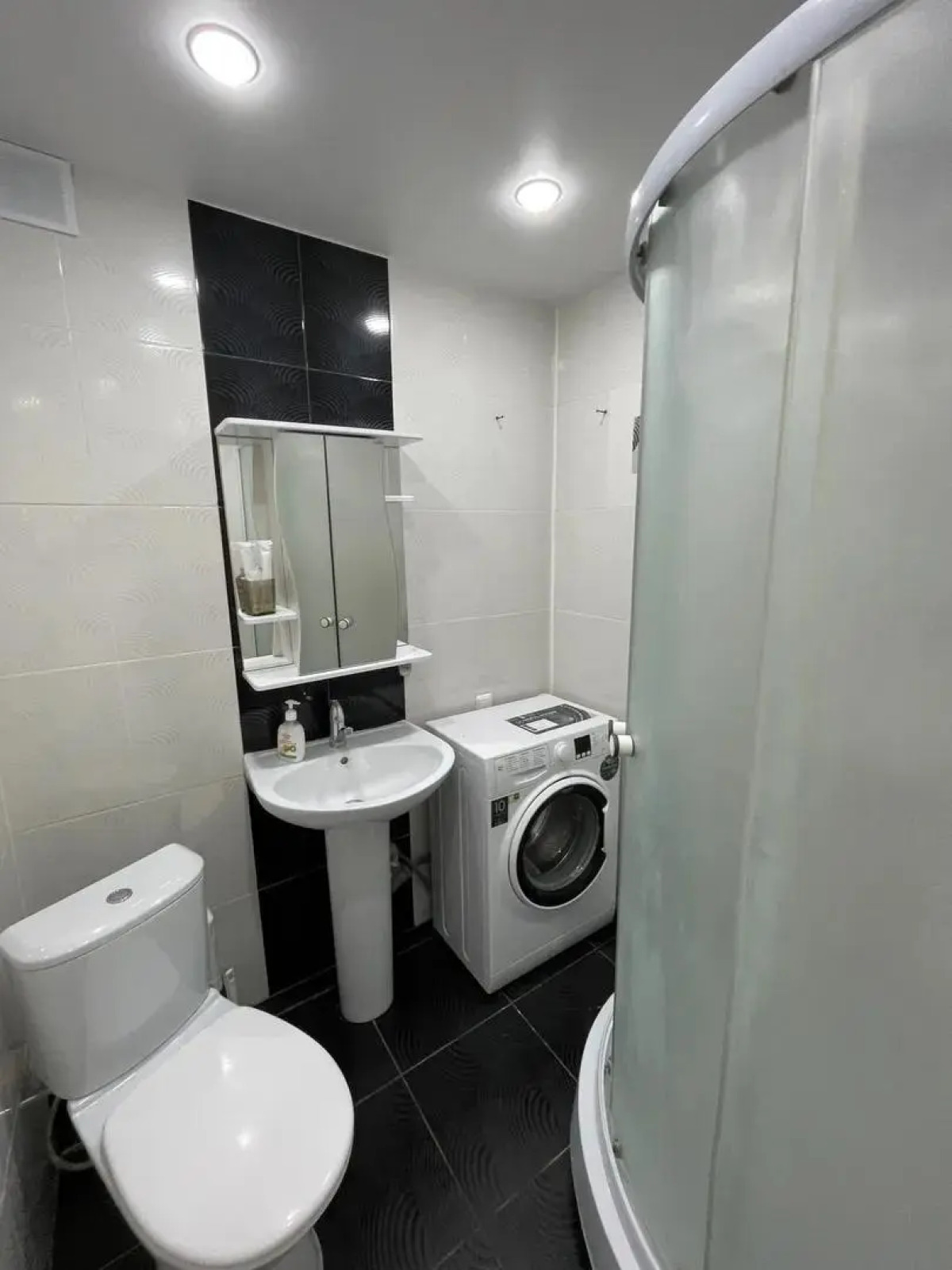 Апартаменты на проспекте Карла Маркса 69