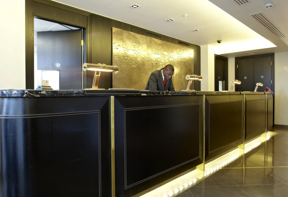 Crowne Plaza London - Battersea