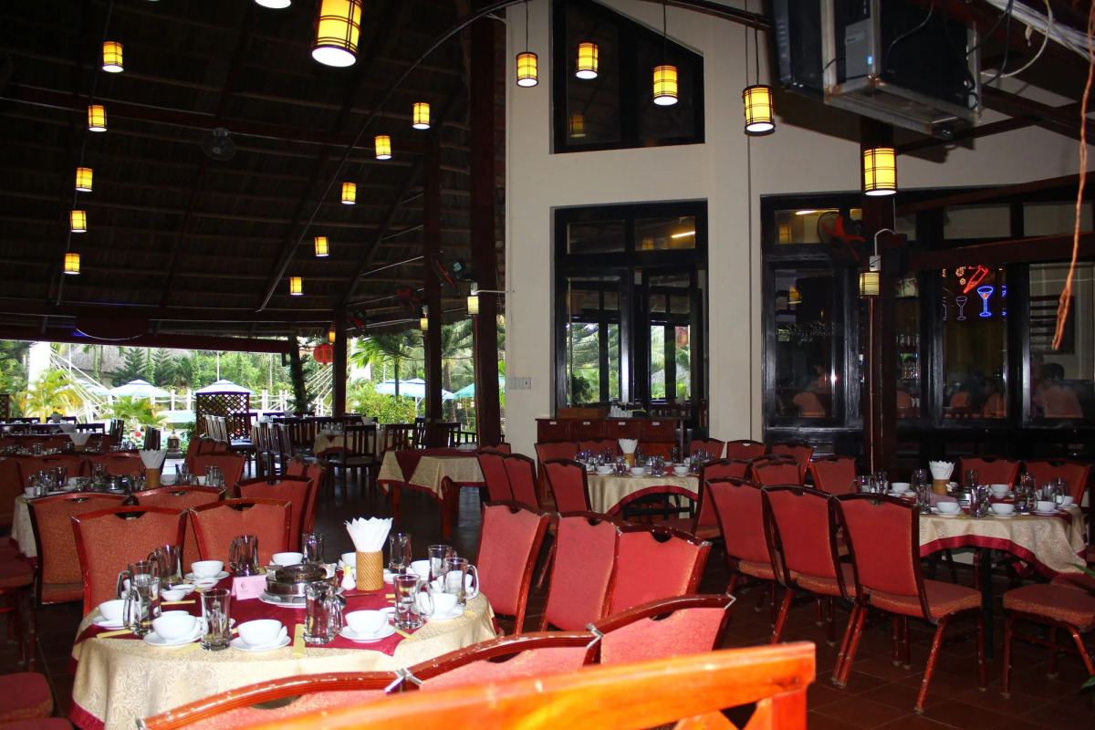 L'Azure Resort and Spa