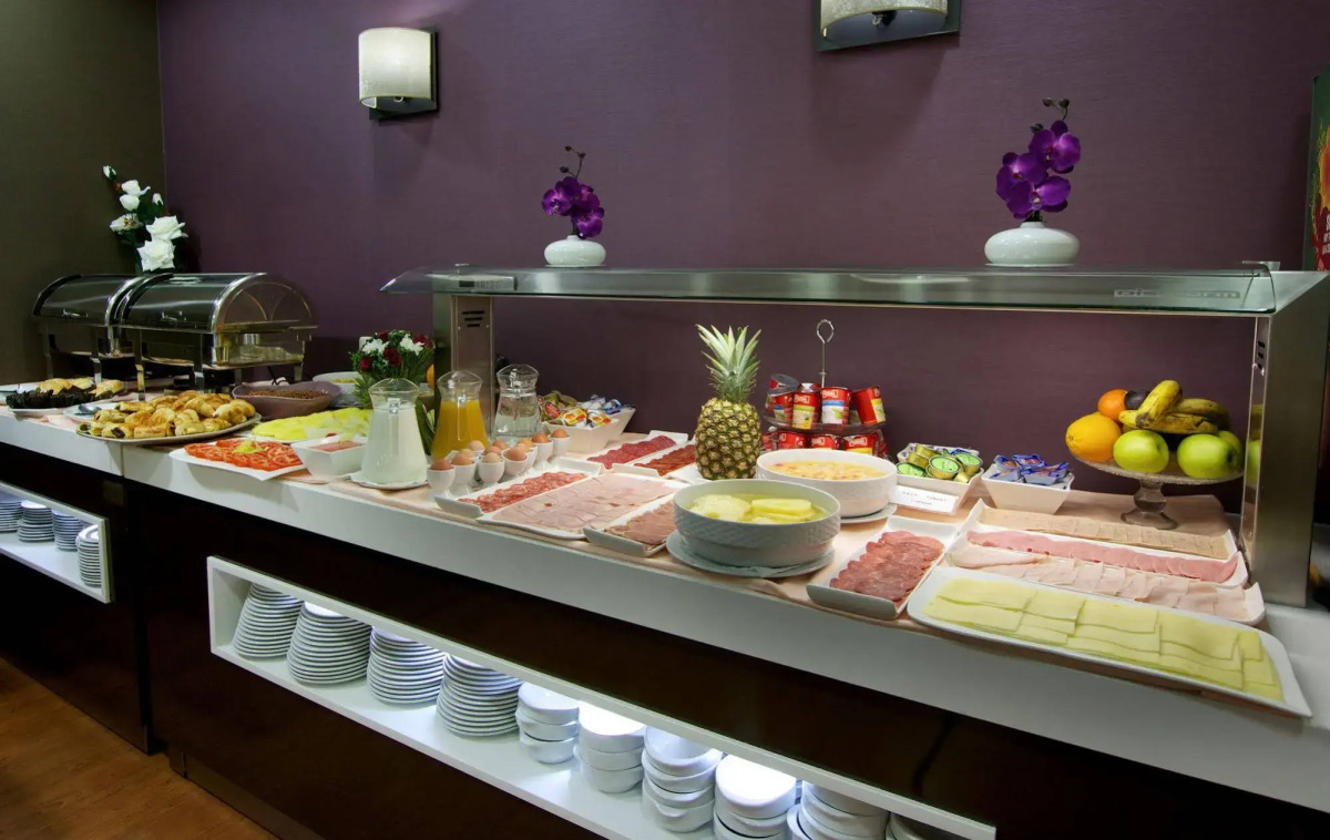 Aparthotel PYR Fuengirola