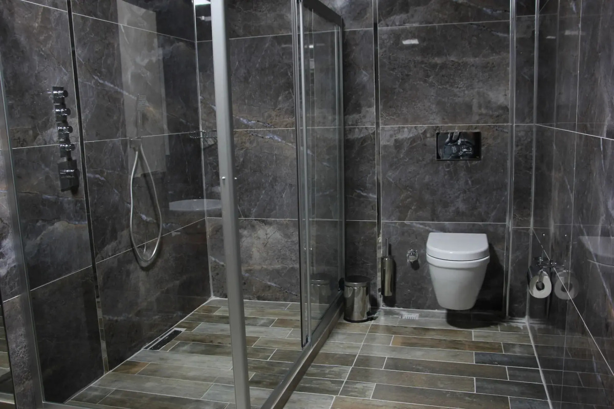 El Nazar Stone Suite