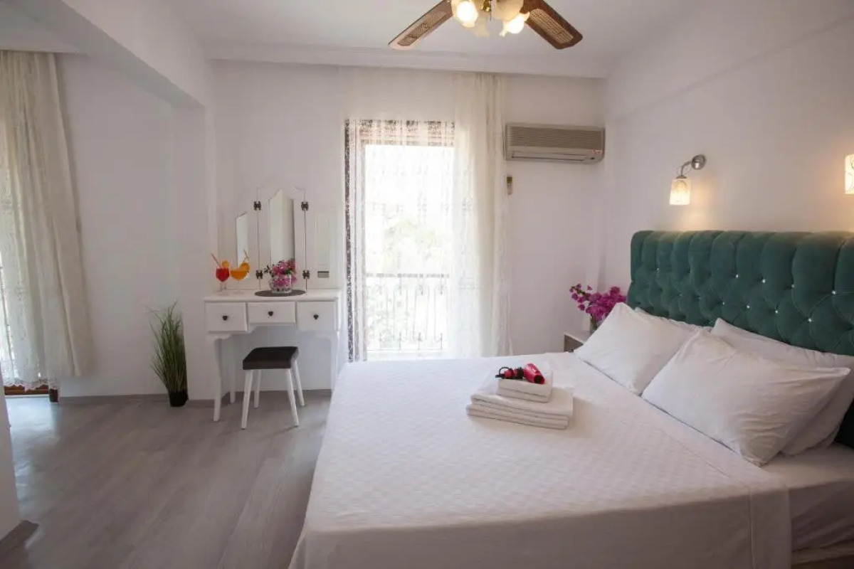 Papermoon Hotel & Apartments