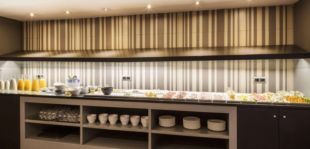 Hotel ILUNION Almirante