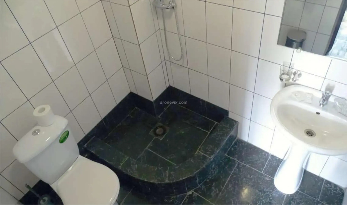 Legenda gostinitsa (Alushta)