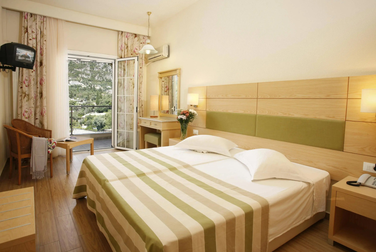 Akrotiri Beach Resort Hotel - Adults friendly