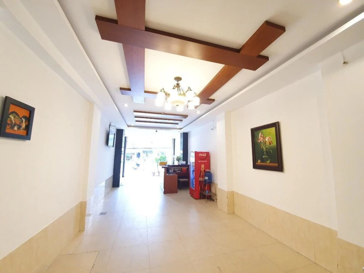 Tan Truong Son Hotel