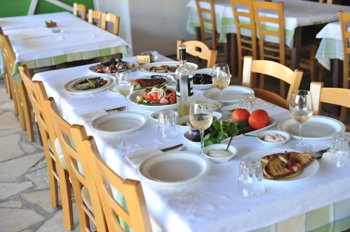 Captain Karas Holiday Apartments