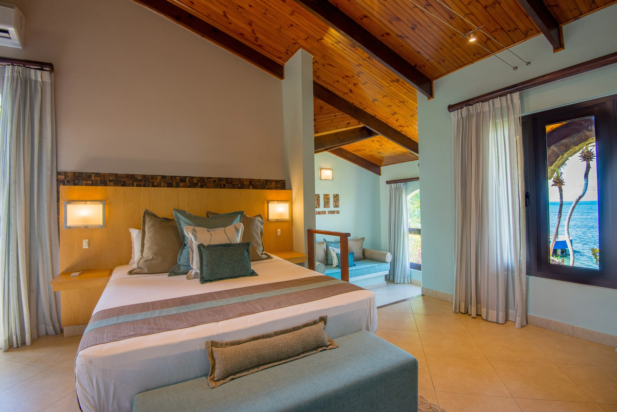 Coco de Mer Hotel and Black Parrot Suites