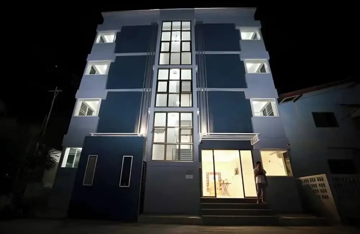 RQ Suvarnabhumi Airport by Collection O