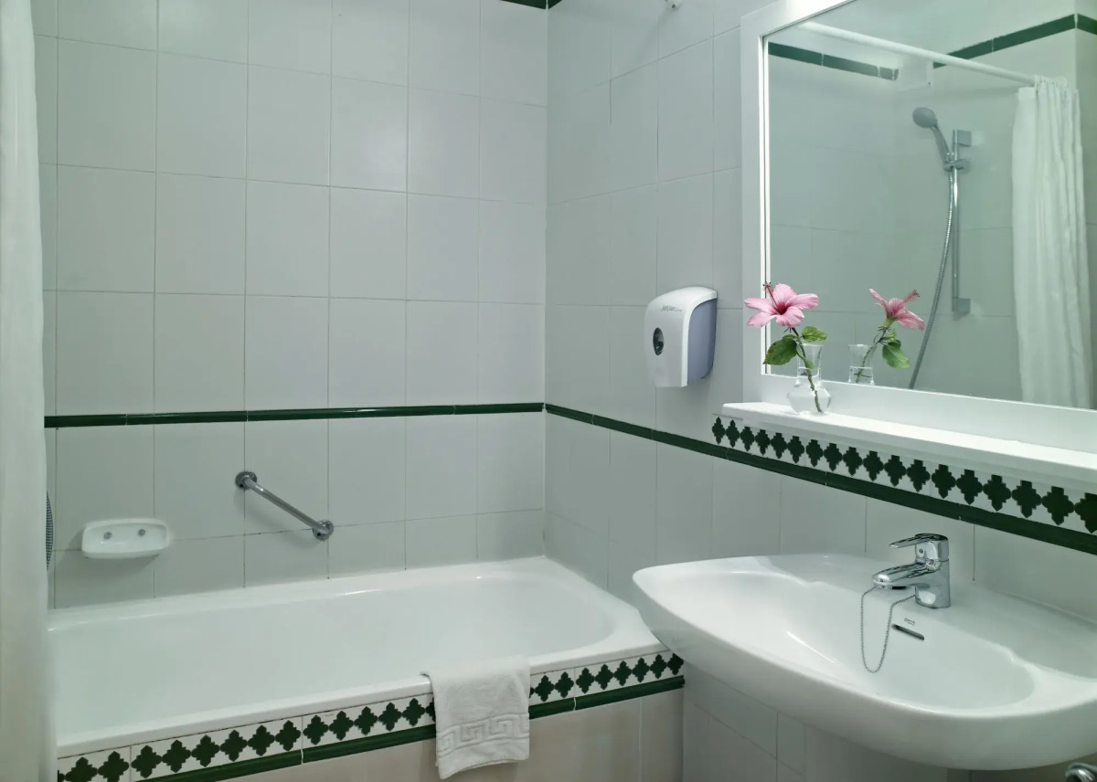 Отель Hovima Jardín Caleta