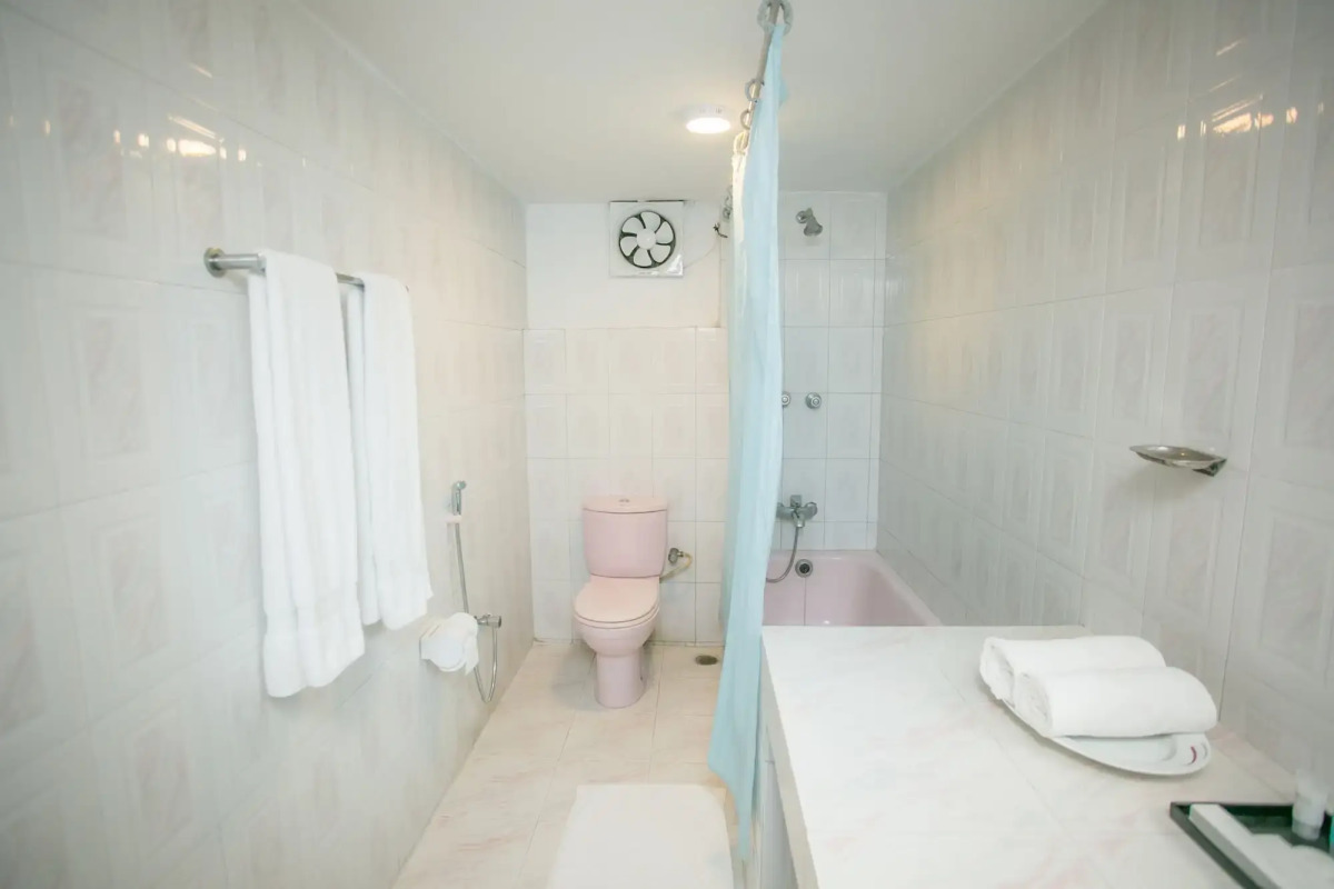 Hotel Tropical Daisy