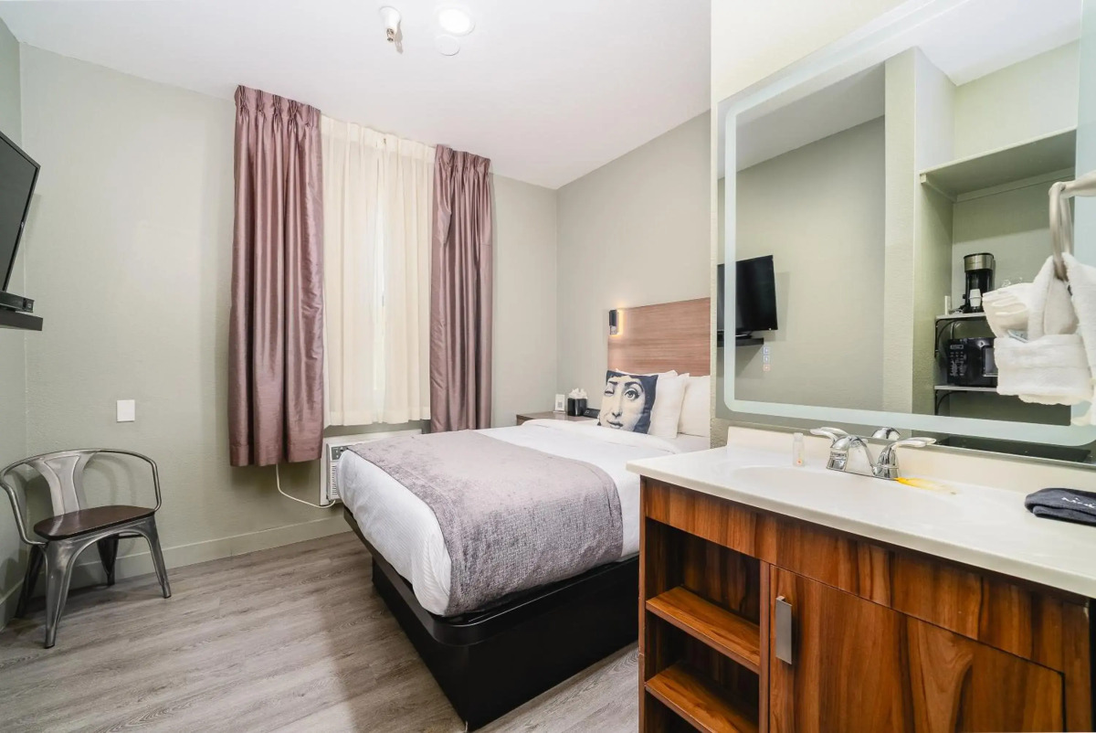 Urban Boutique Hotel