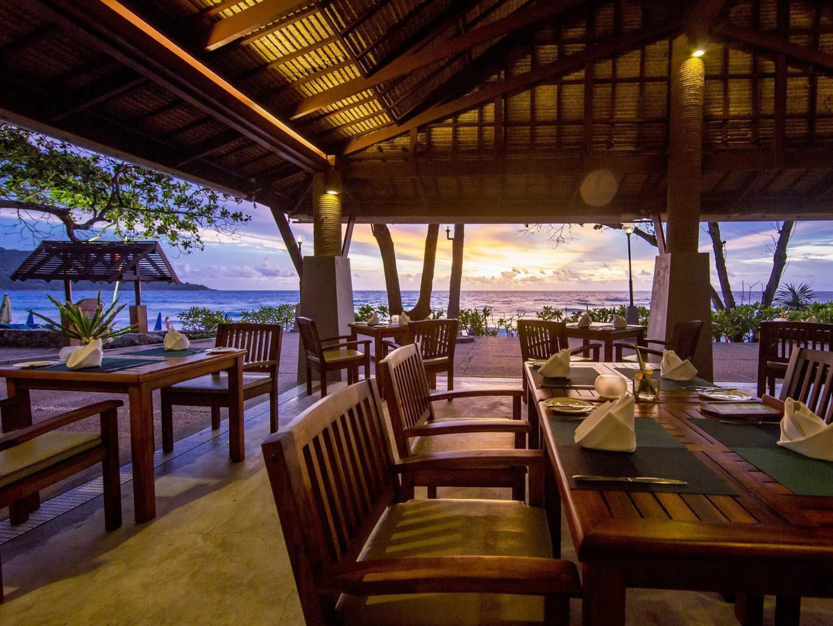 Katathani Phuket Beach Resort