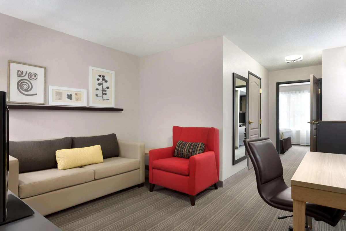 Country Inn & Suites by Radisson, Camp Springs (Andrews Air Force Base), MD