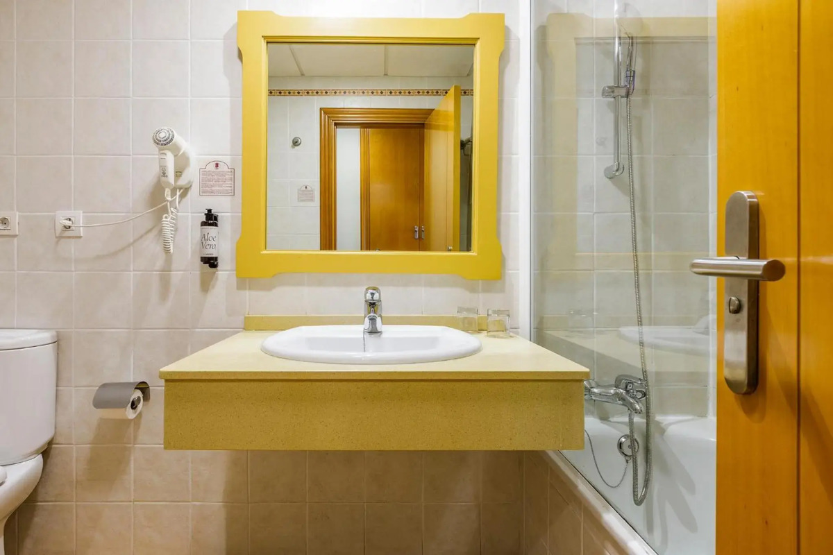 Hotel Almijara – Mares