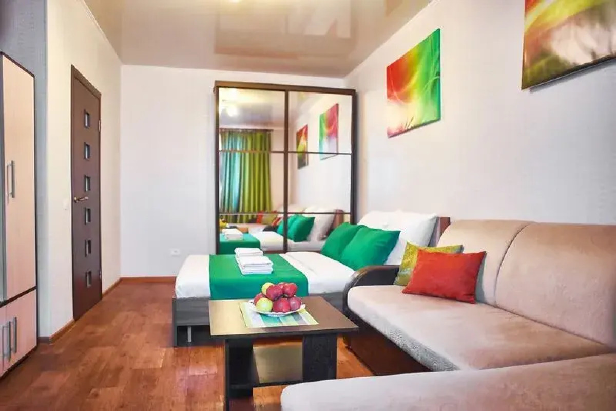 Апартаменты Пять Звезд  на пр-те Ленина, д. 135/2