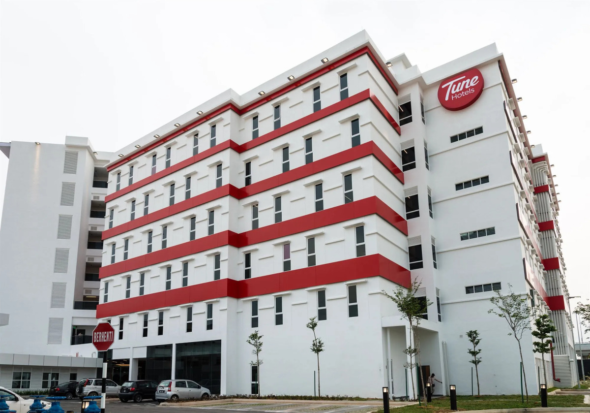 Tune Hotel Klia-Klia2 (Airport Transit Hotel)