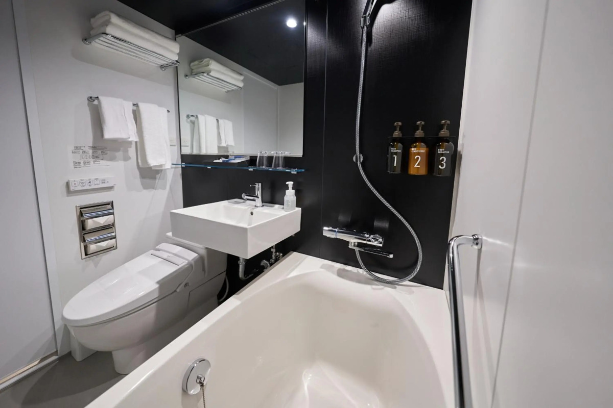 Отель Resol Hotel Trinity Osaka