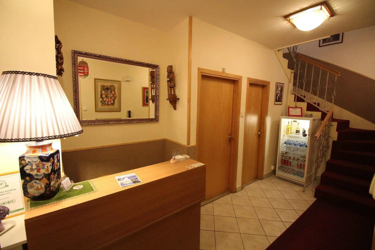 Budavar Bed and Breakfast