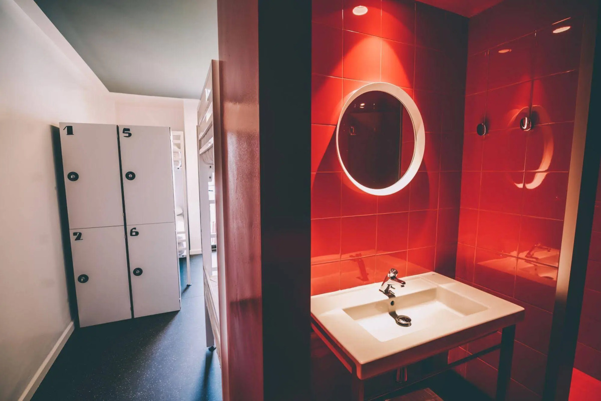 AMISTAT Island Hostel Ibiza - ALBERGUE JUVENIL