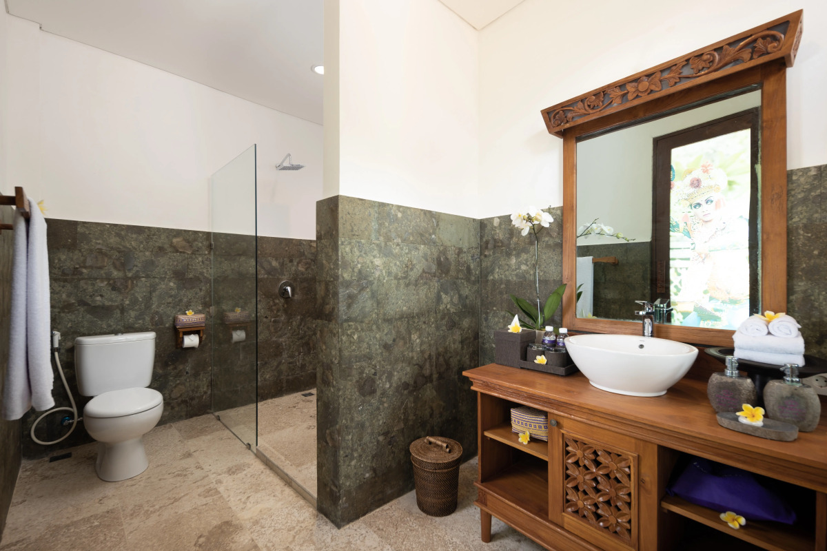 Swan Paradise A Pramana Experience