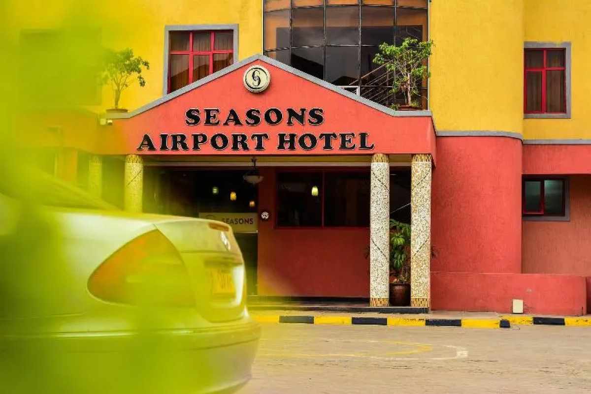 Seasons Airport Hotel