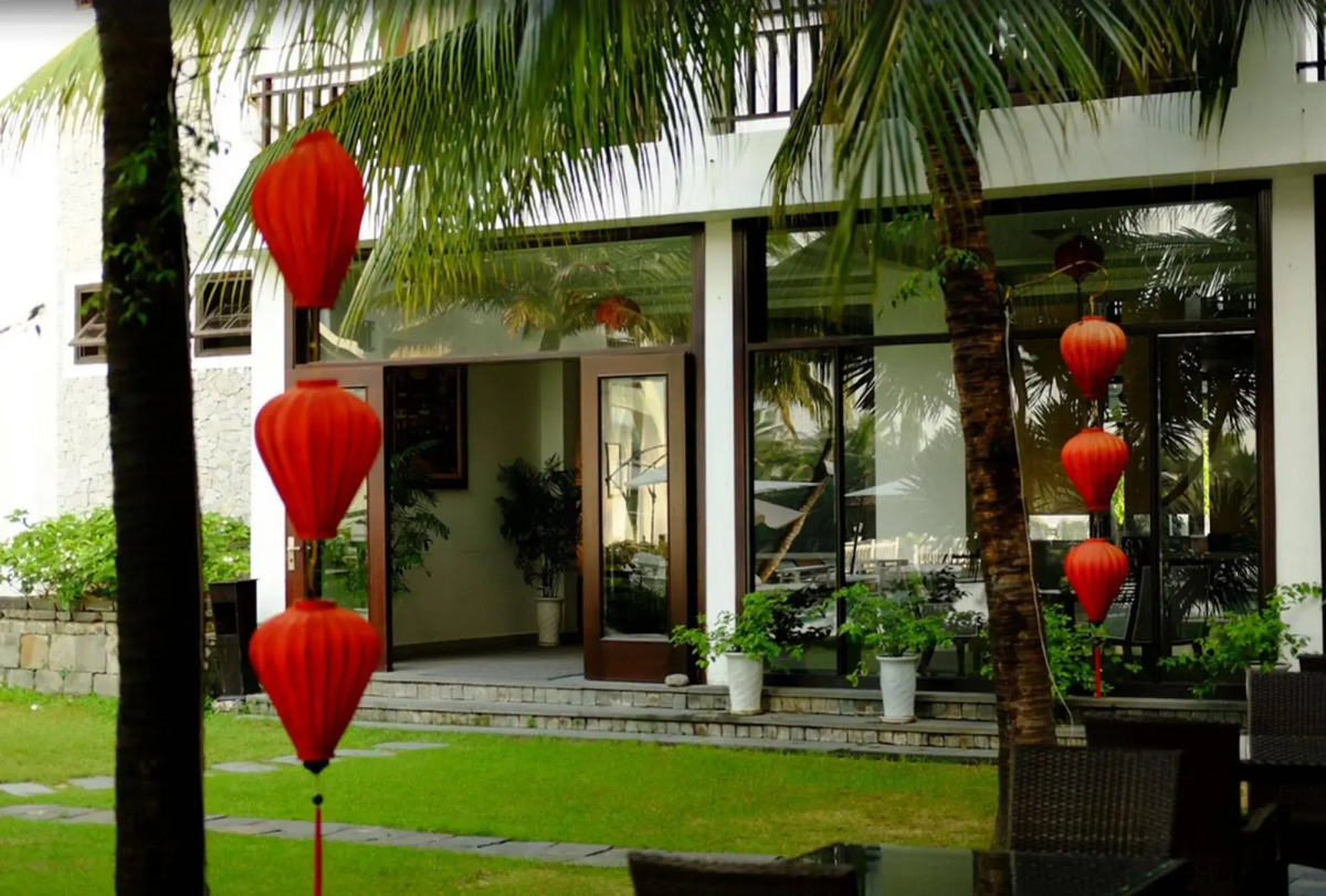 River Beach Resort and Residences