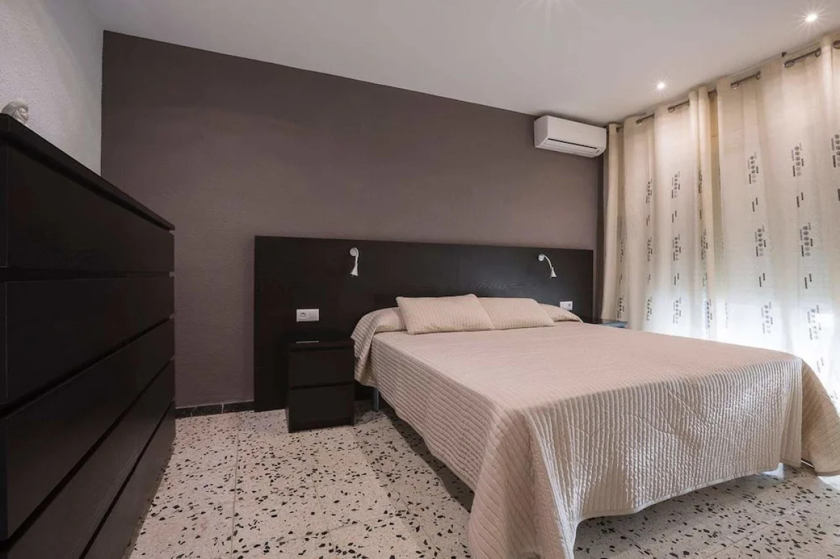 Apto Montserrat,11 2º