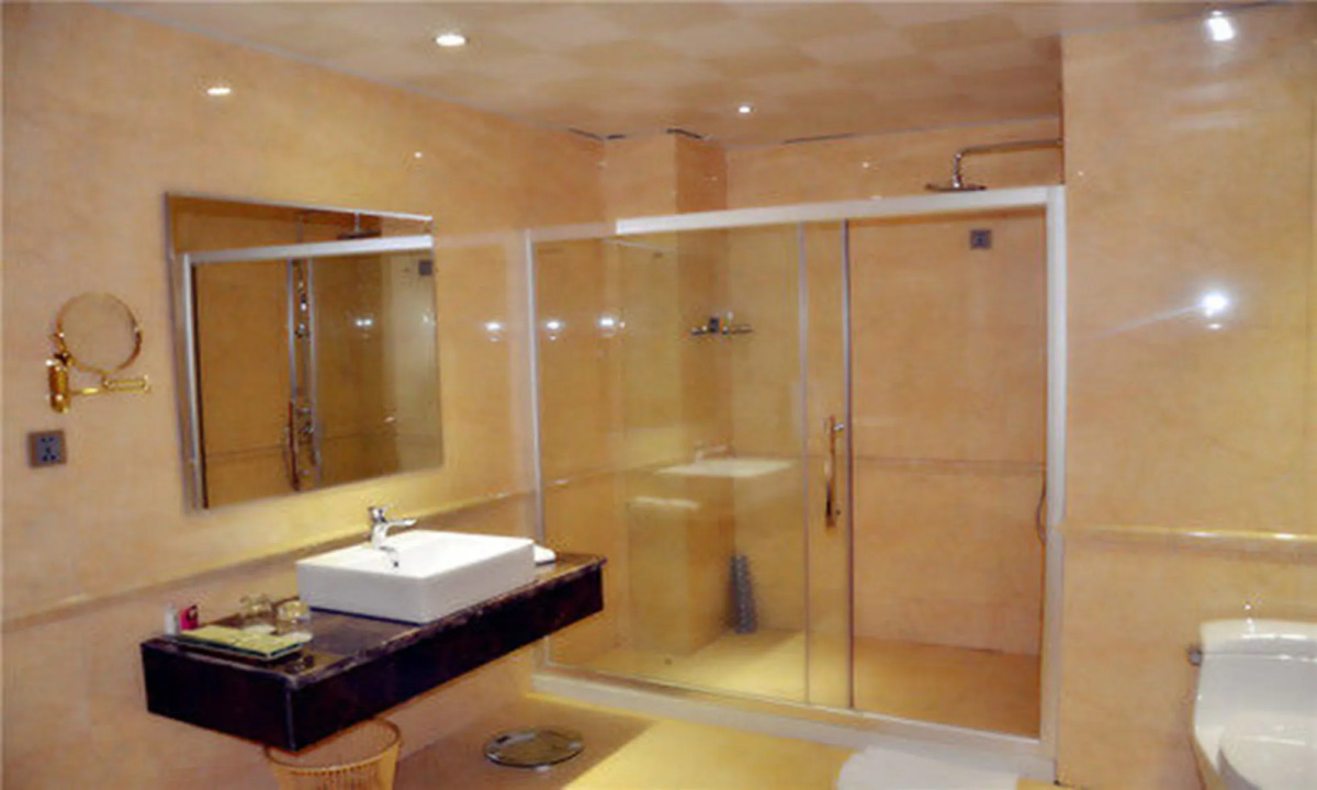 San Jiang Grand Hotel