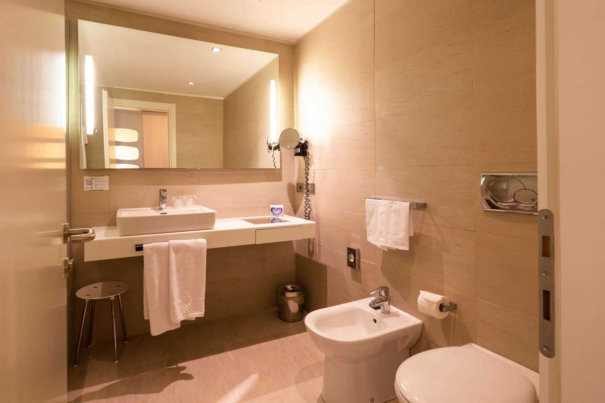Отель Best Western Plus Tower Hotel Bologna