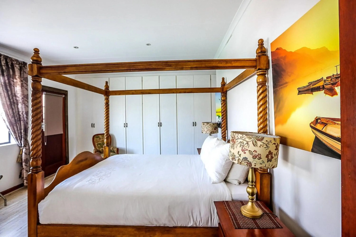 Misty Waves Boutique Hotel