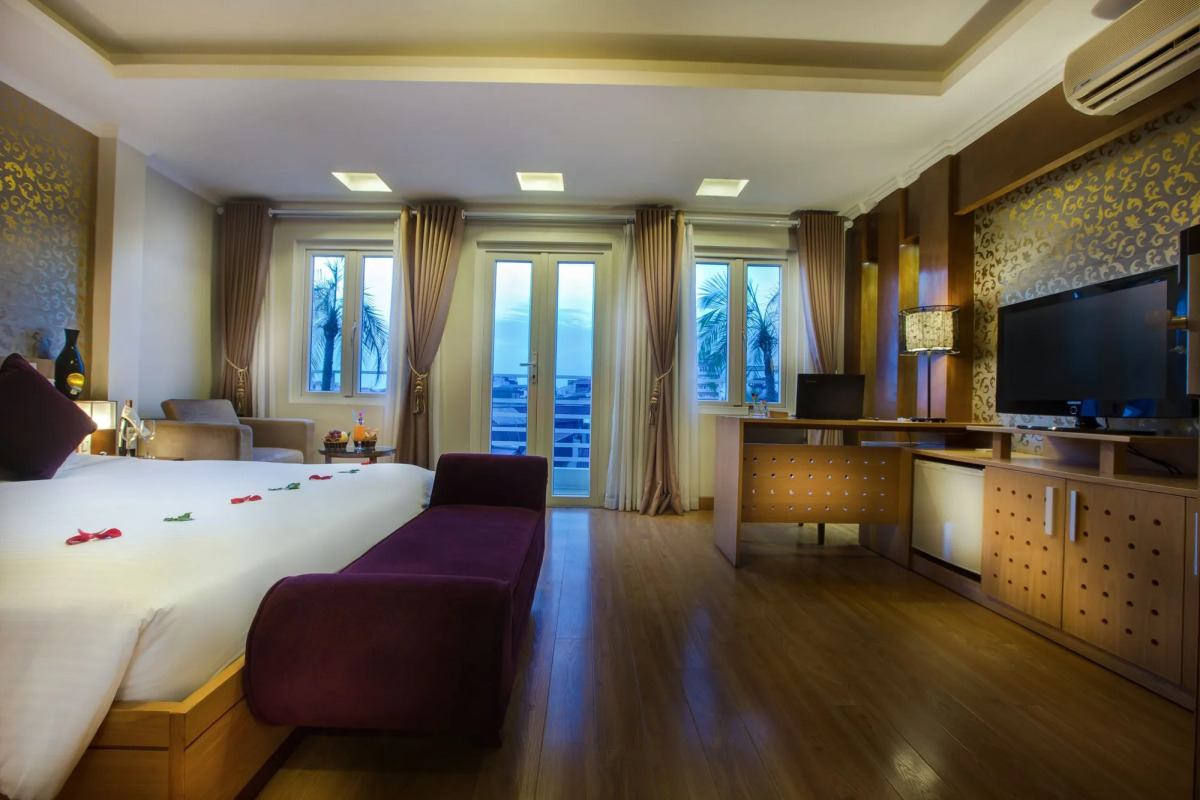 Hanoi Elegance Ruby Hotel