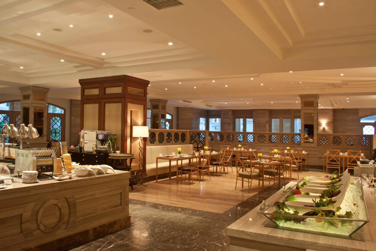 Отель Crowne Plaza Resort Sanya Bay