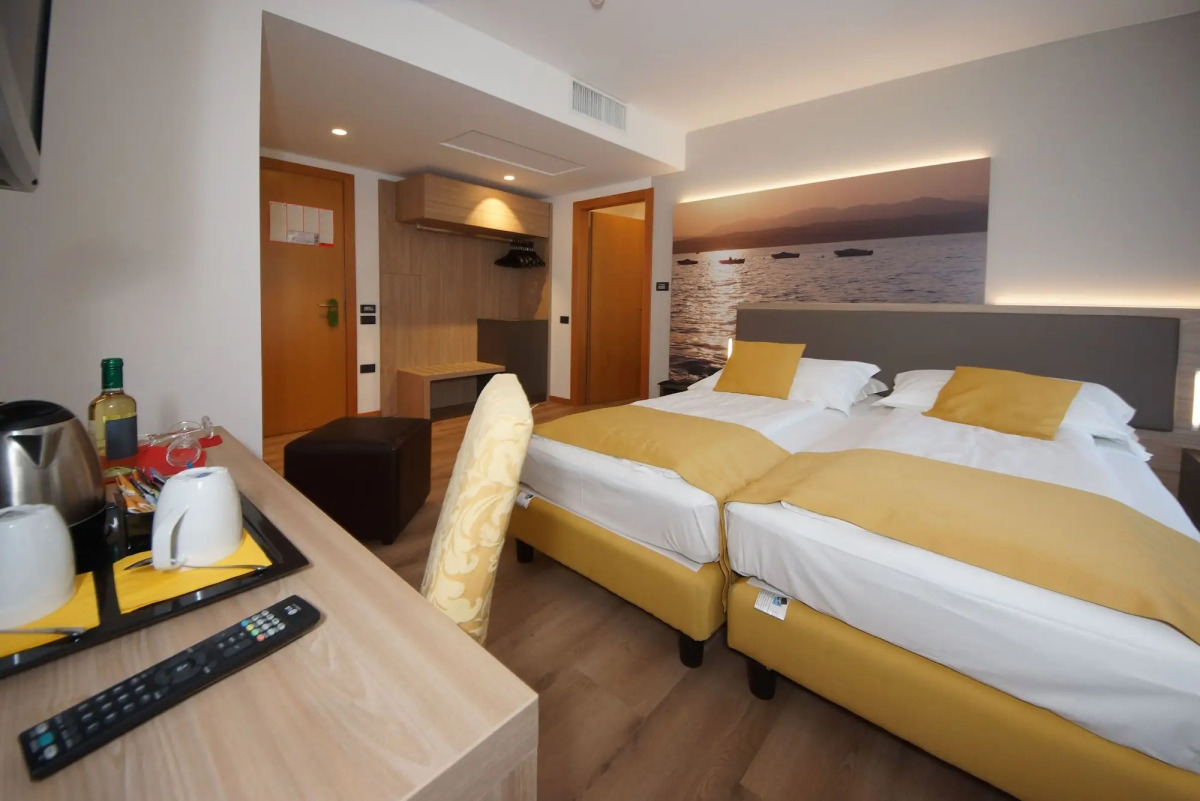 Ambassador Suite Hotel