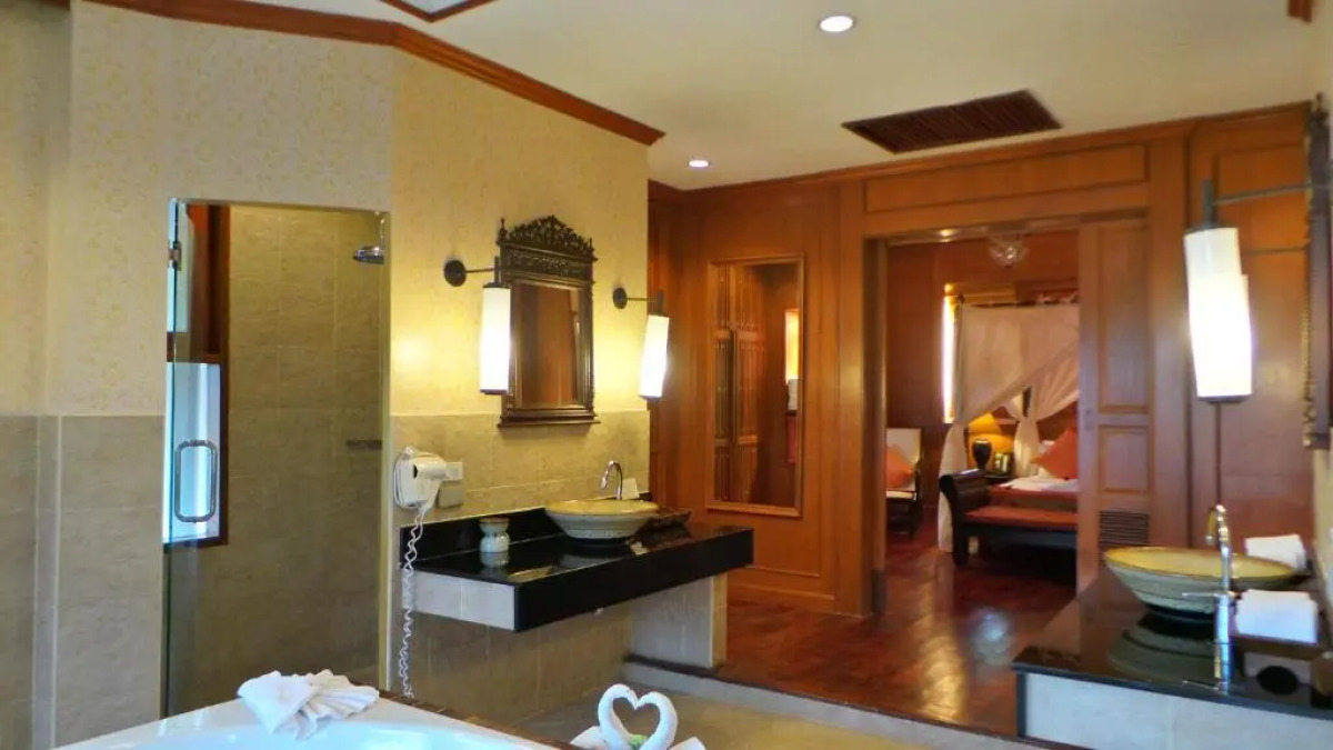 Mukdara Beach Villa & Spa Resort