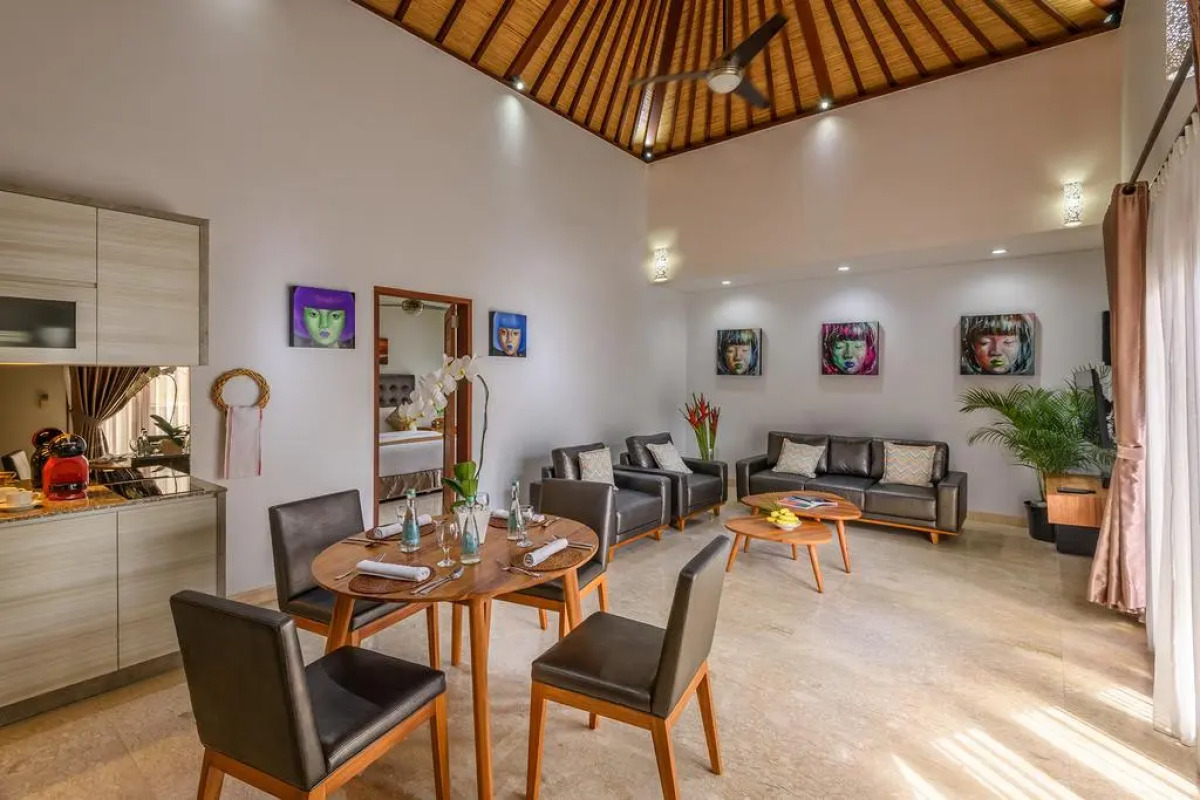 Asana Agung Putra Bali