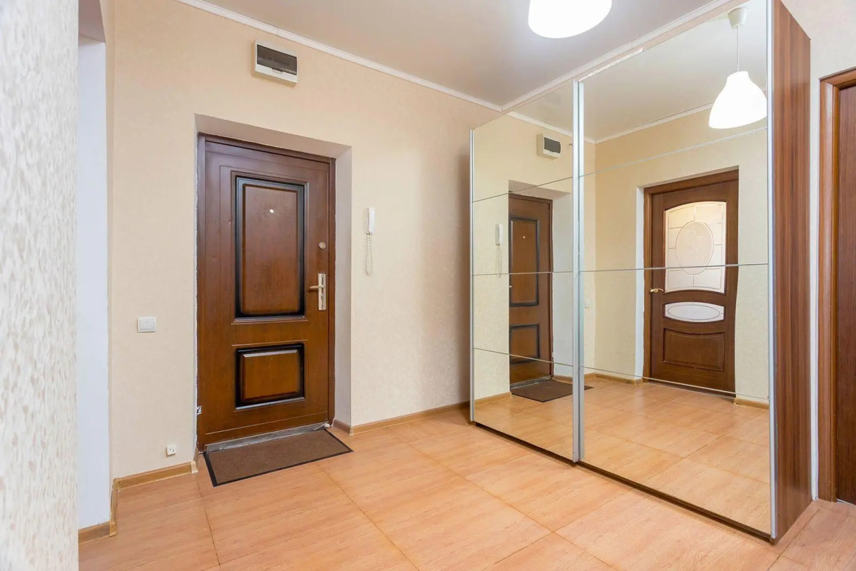 Апартаменты на улице Восточно-Кругликовская 28