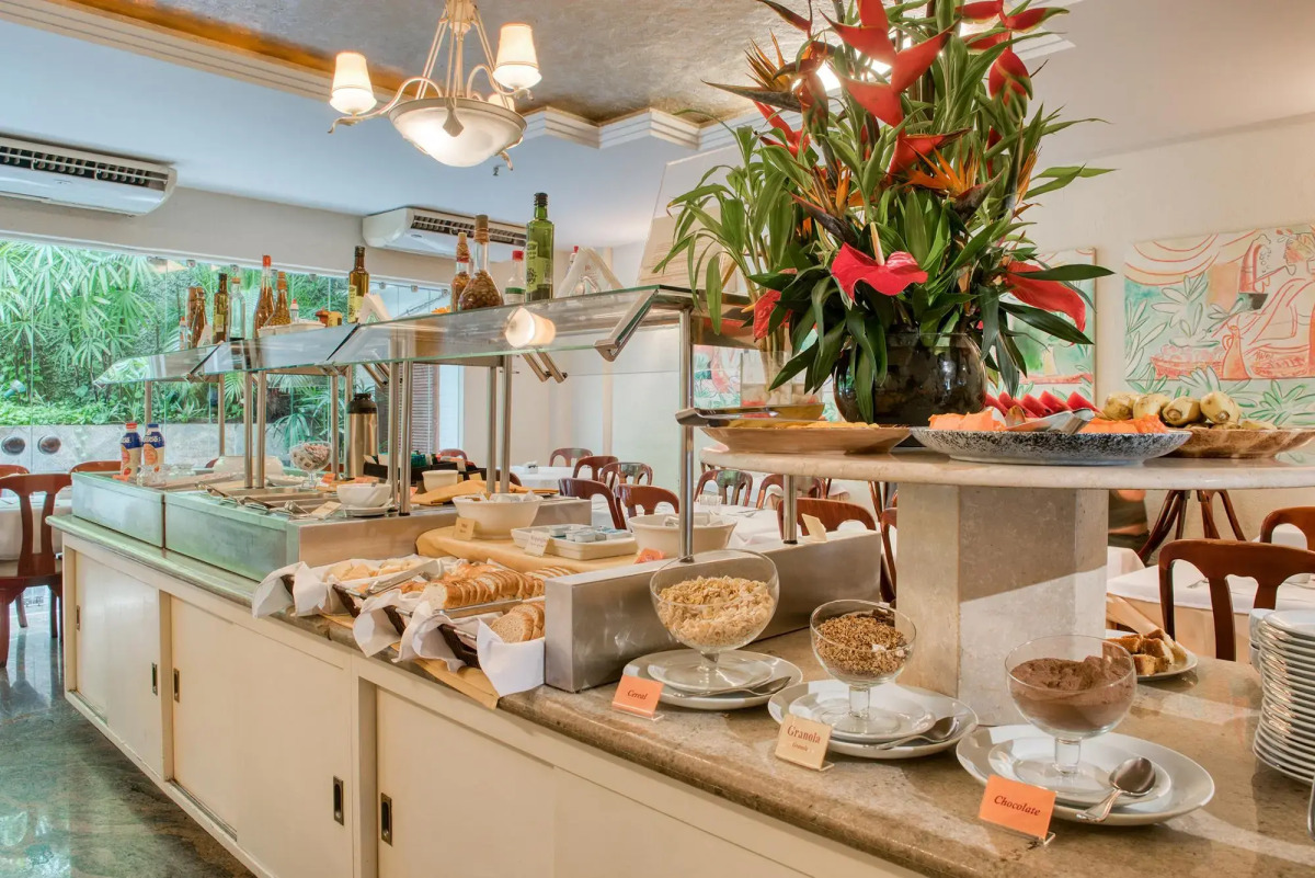 Augusto's Copacabana Hotel