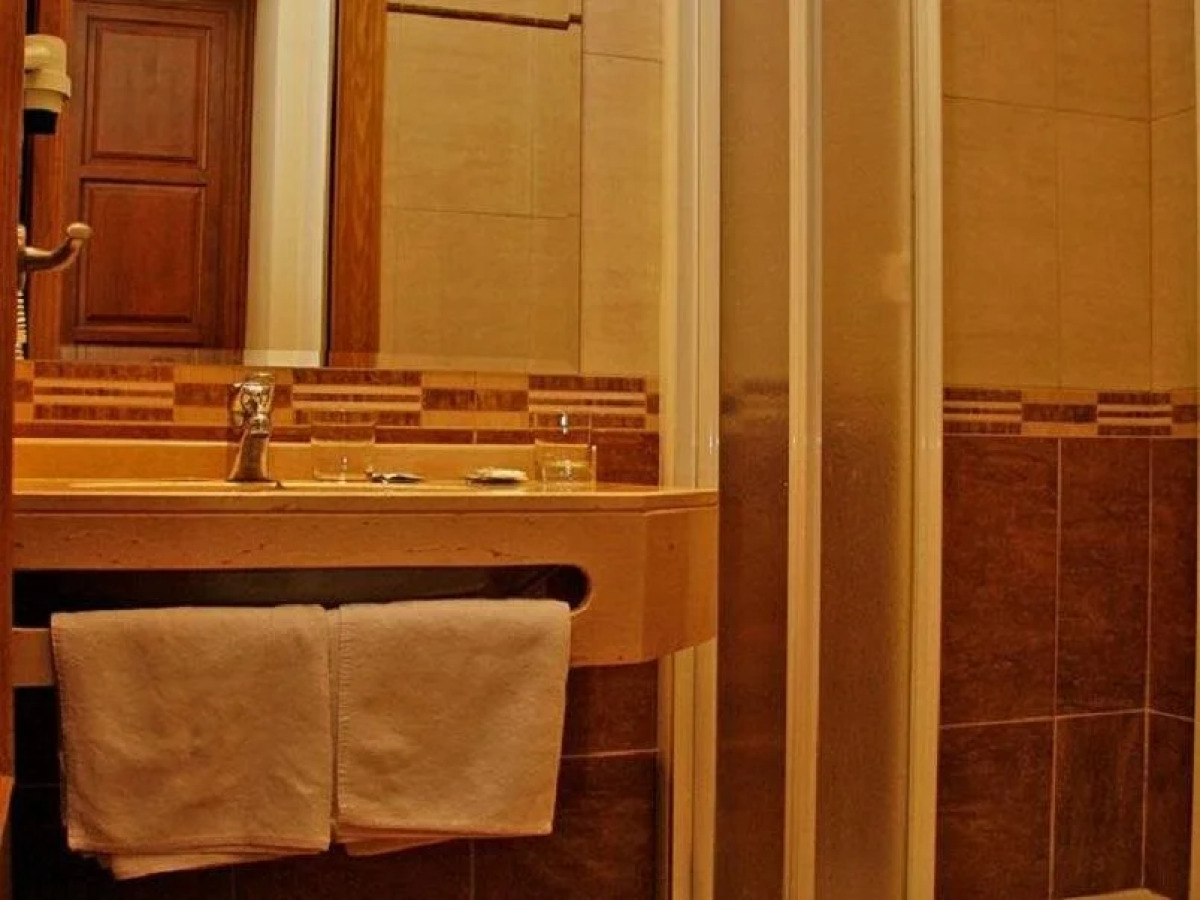 Hostales Victoria I Y II