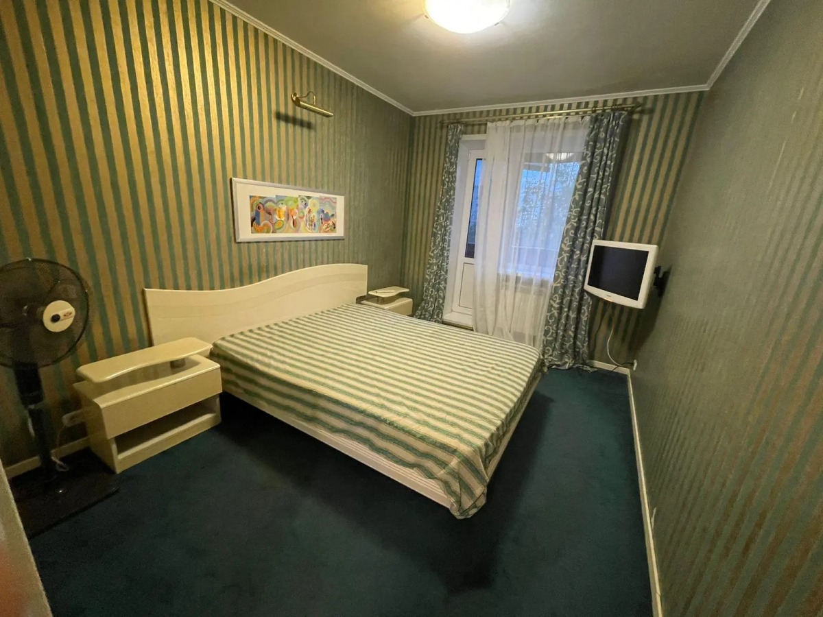 Tolstoy Apart Лейтейзена 6