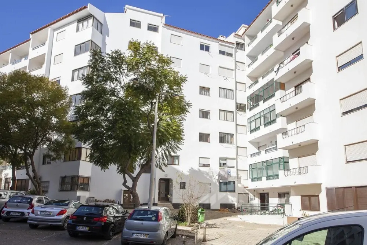 B17 - The Stunning Seaview Apartment