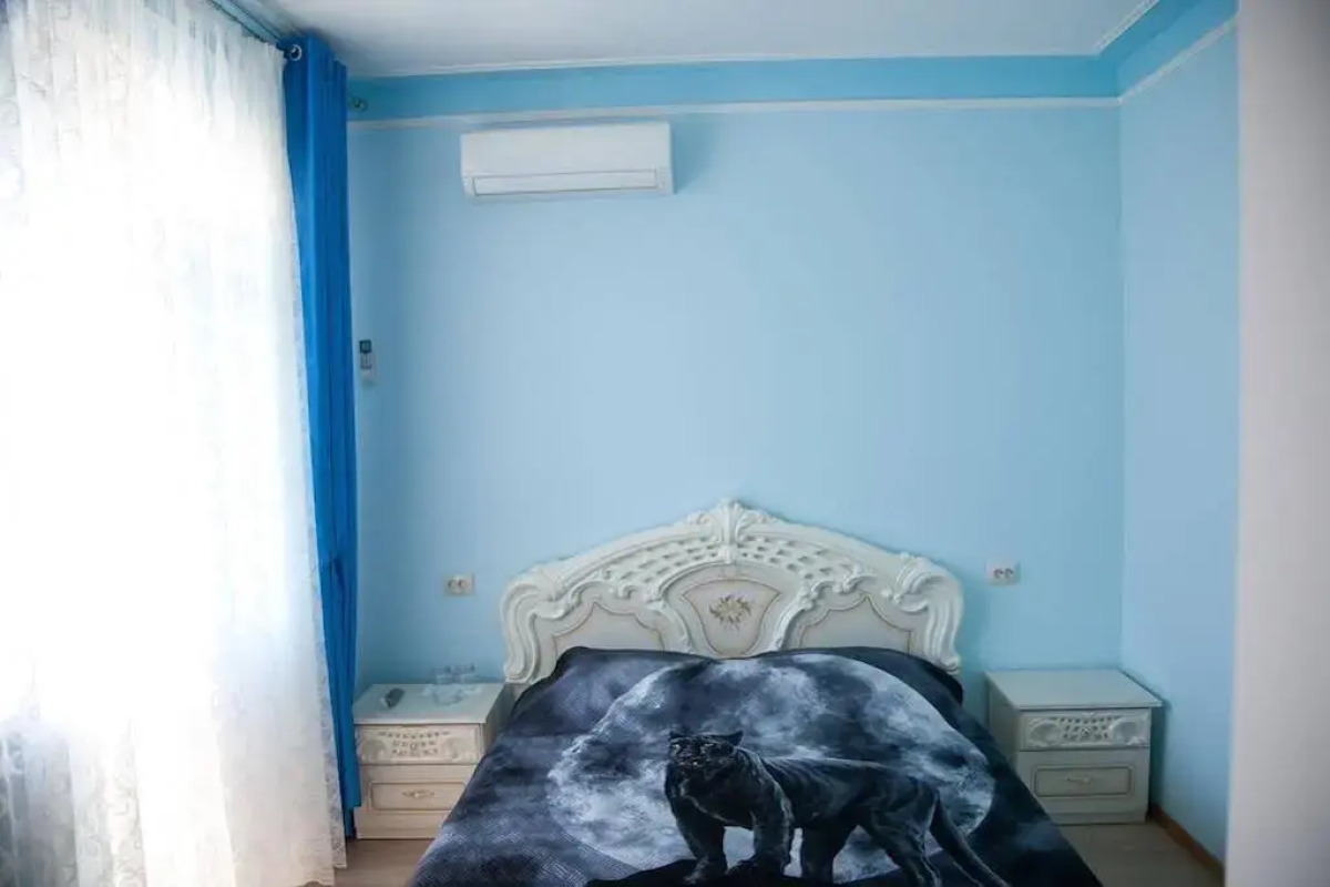 Paradise на Ленина