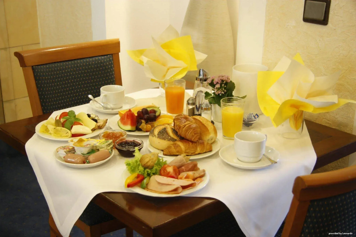 Sure Hotel by Best Western Ambassador Duesseldorf