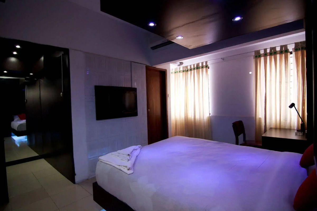 Hotel Tropical Daisy