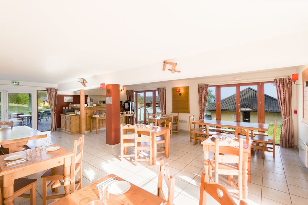 Garden & City Evian Lugrin