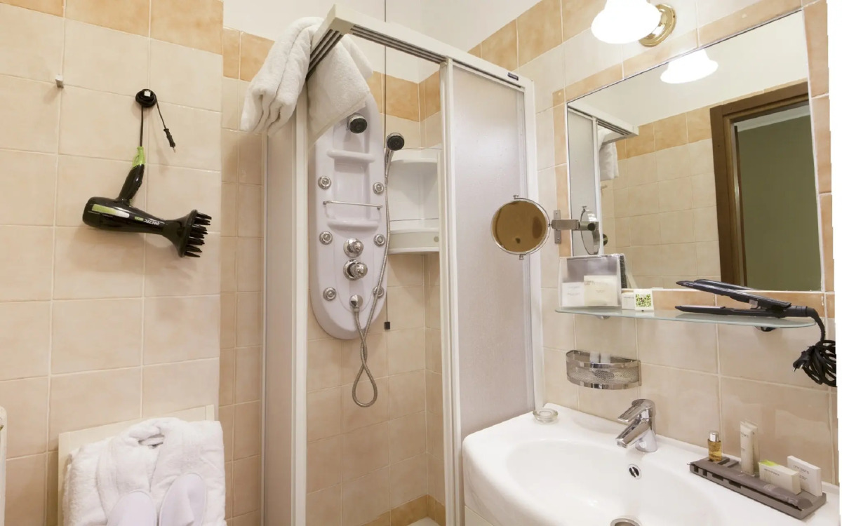 Отель Gran Torino