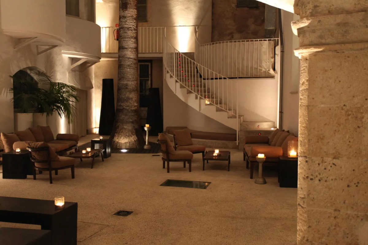 Puro Oasis Urban Hotel