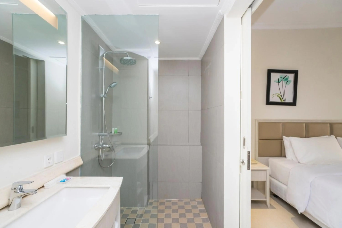 Alron Hotel Kuta Powered by Archipelago