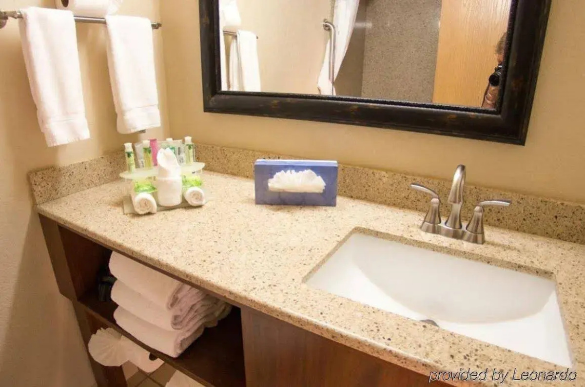 Grand Canyon Hotel & Suites